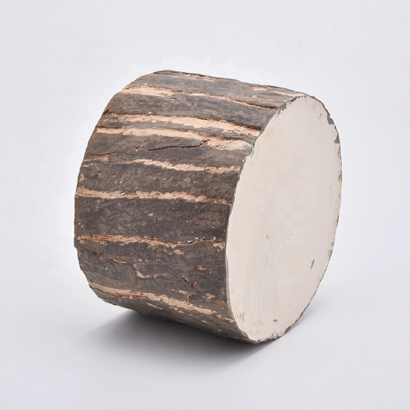 Round concrete candle containers for home decor