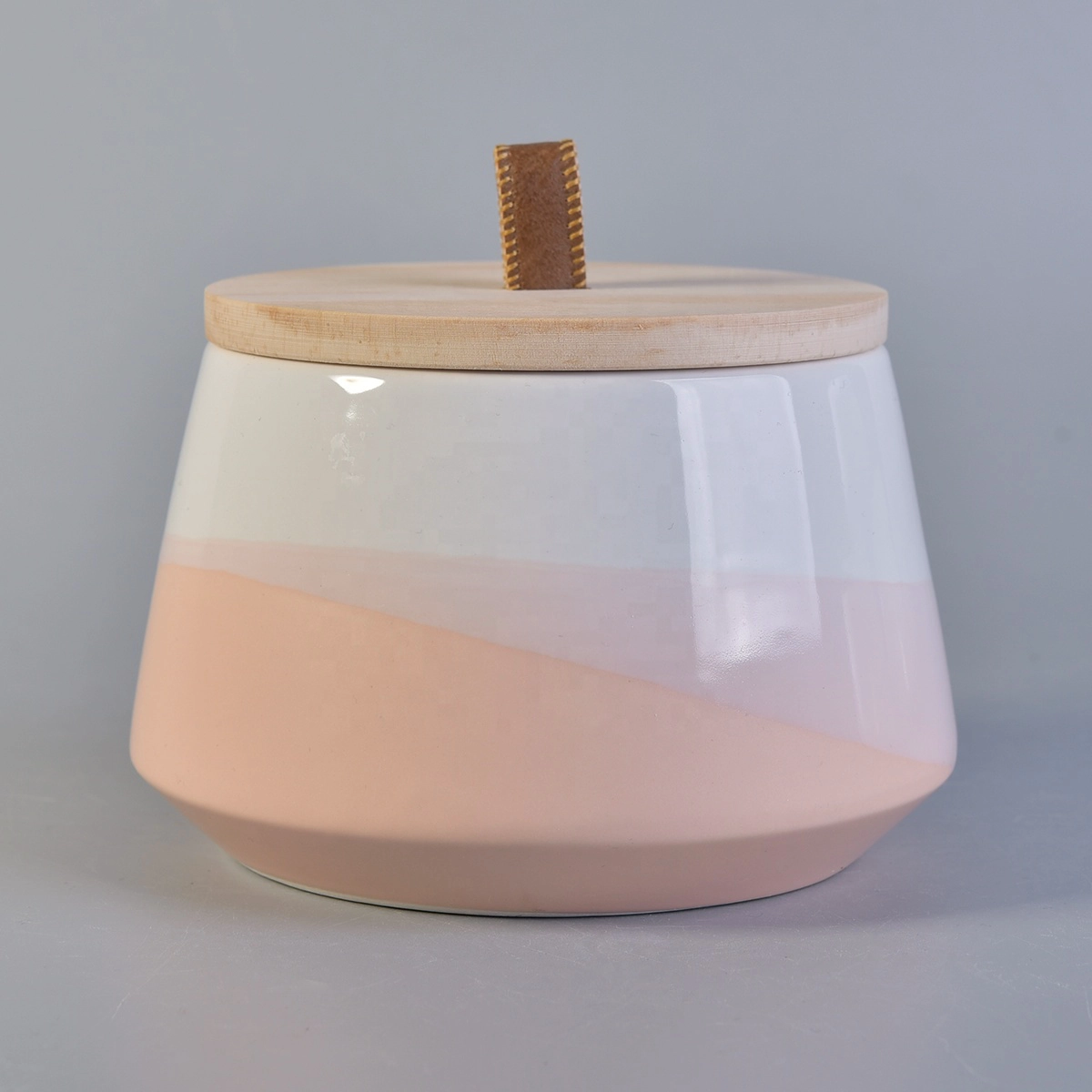 Wholesales large decorative ceramic candle vessel with wood lid
