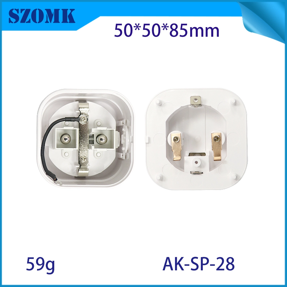 AK-SP-28 EU标准物联网智能WiFi插头外壳PC火焰阻燃V0塑料盒50*50*82mm