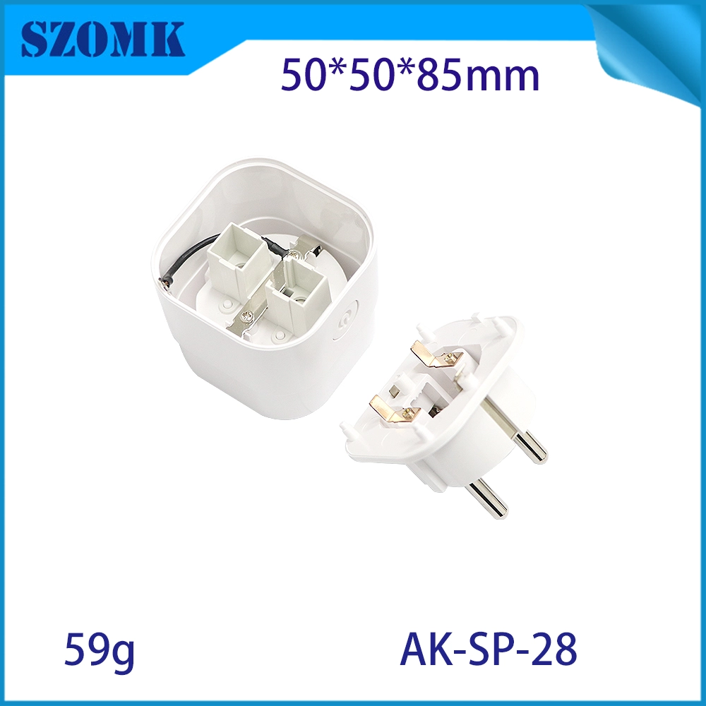 AK-SP-28 EU标准物联网智能WiFi插头外壳PC火焰阻燃V0塑料盒50*50*82mm