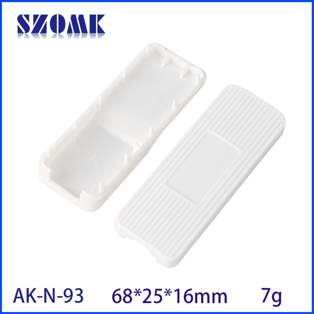 68*25*16 mm AK-N-93 USB-an RG45-Netzwerkkartenschale Kabelgebundene Netzwerkkarte externe Ethernet-Extender-Fall Junction Kunststoffgehäuse