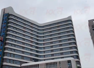 আধুনিক আর্কিটেকচারে কার্টেন ওয়াল গ্লাস