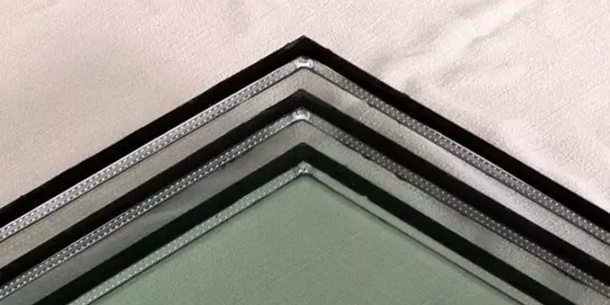 insulated glass material
