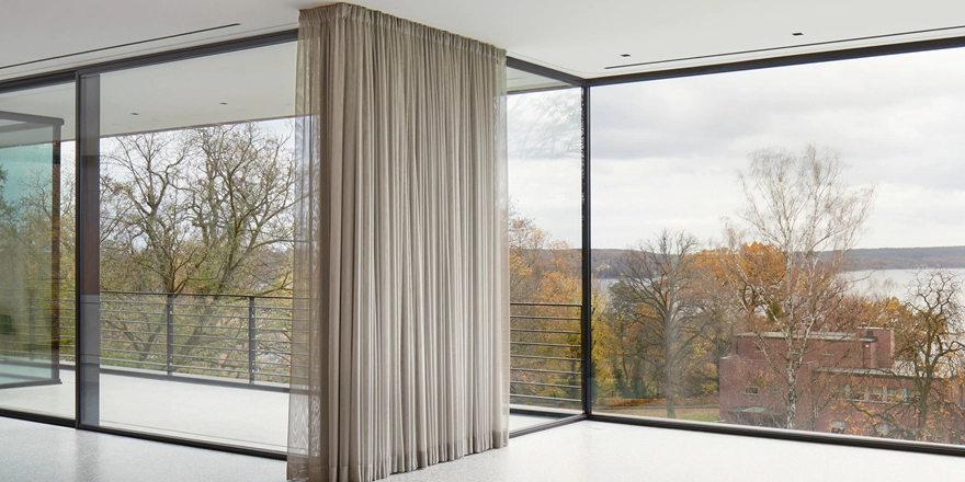 jumbo size glass window supplier