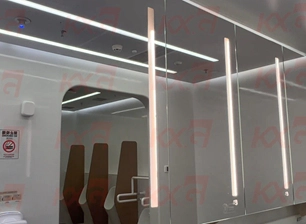 Mirror Hotel
