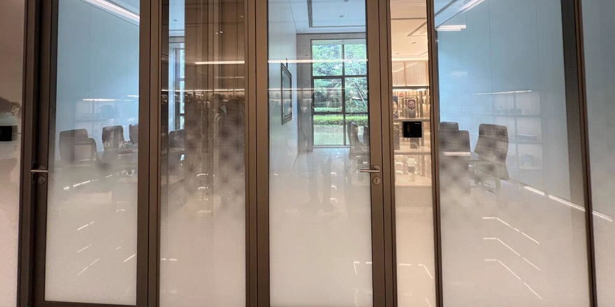 gradient frosted effect glass supplier