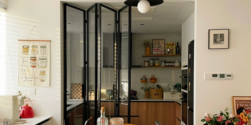 folding insulated glass door