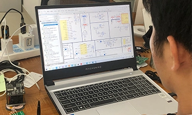 超頭脳！ヒューゴの研究開発部