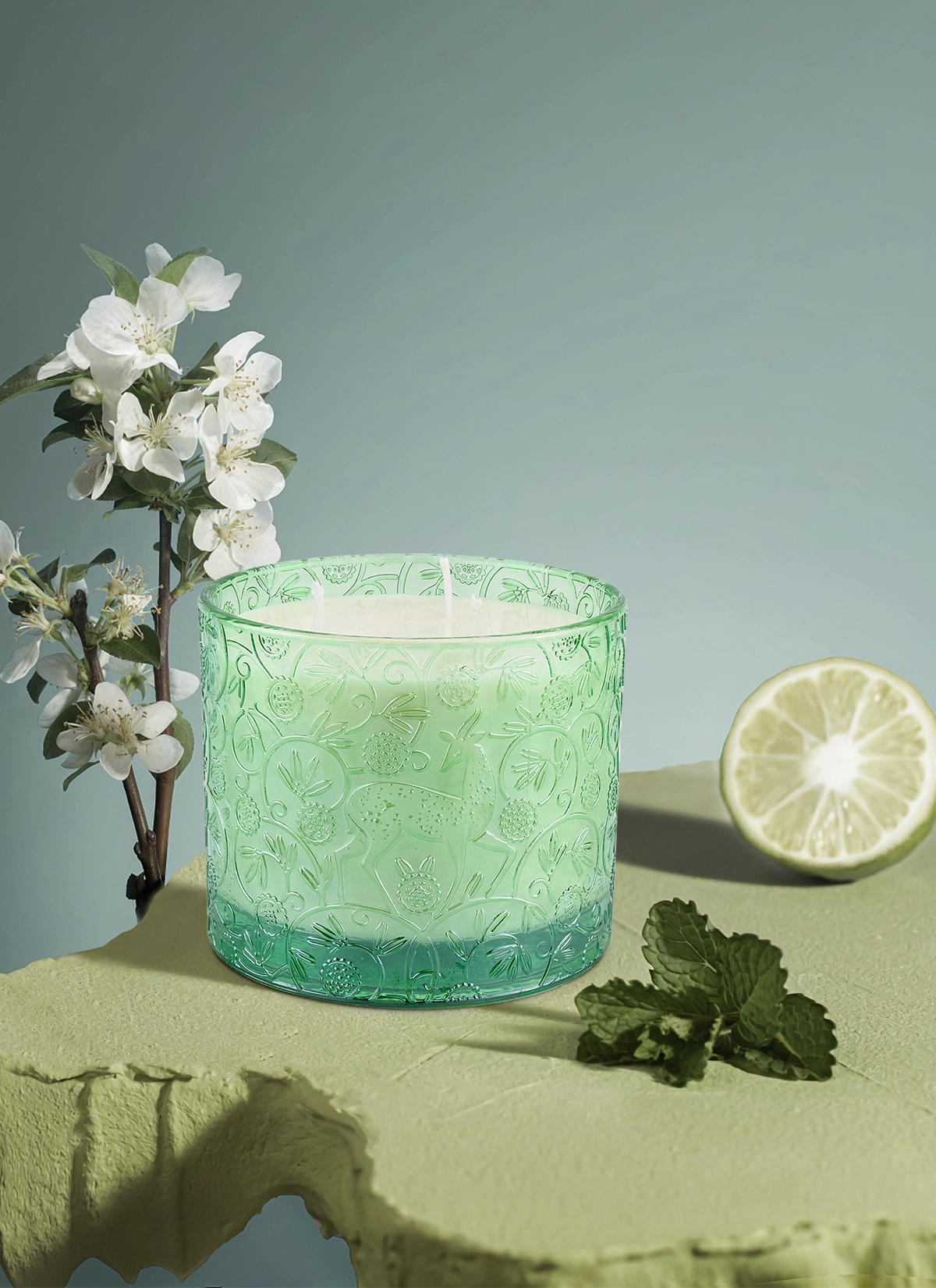 Wholesale reds deer pattern glass candle jars with lids