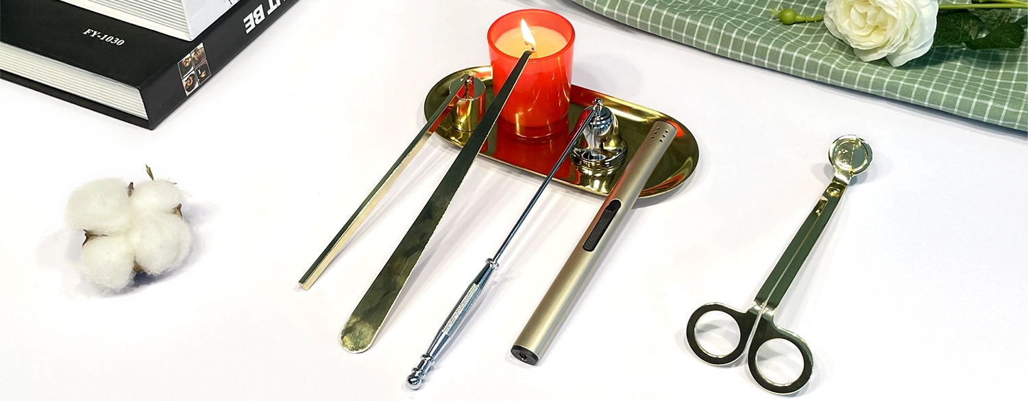 Aromatherapy candle multi color candle hook extinguish tool