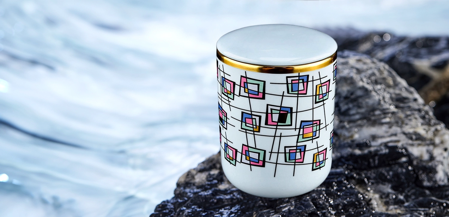 Luxury blue multicolored block pattern ceramic candle holders with lid Luxury blue multicolored block pattern ceramic candle holders with lid