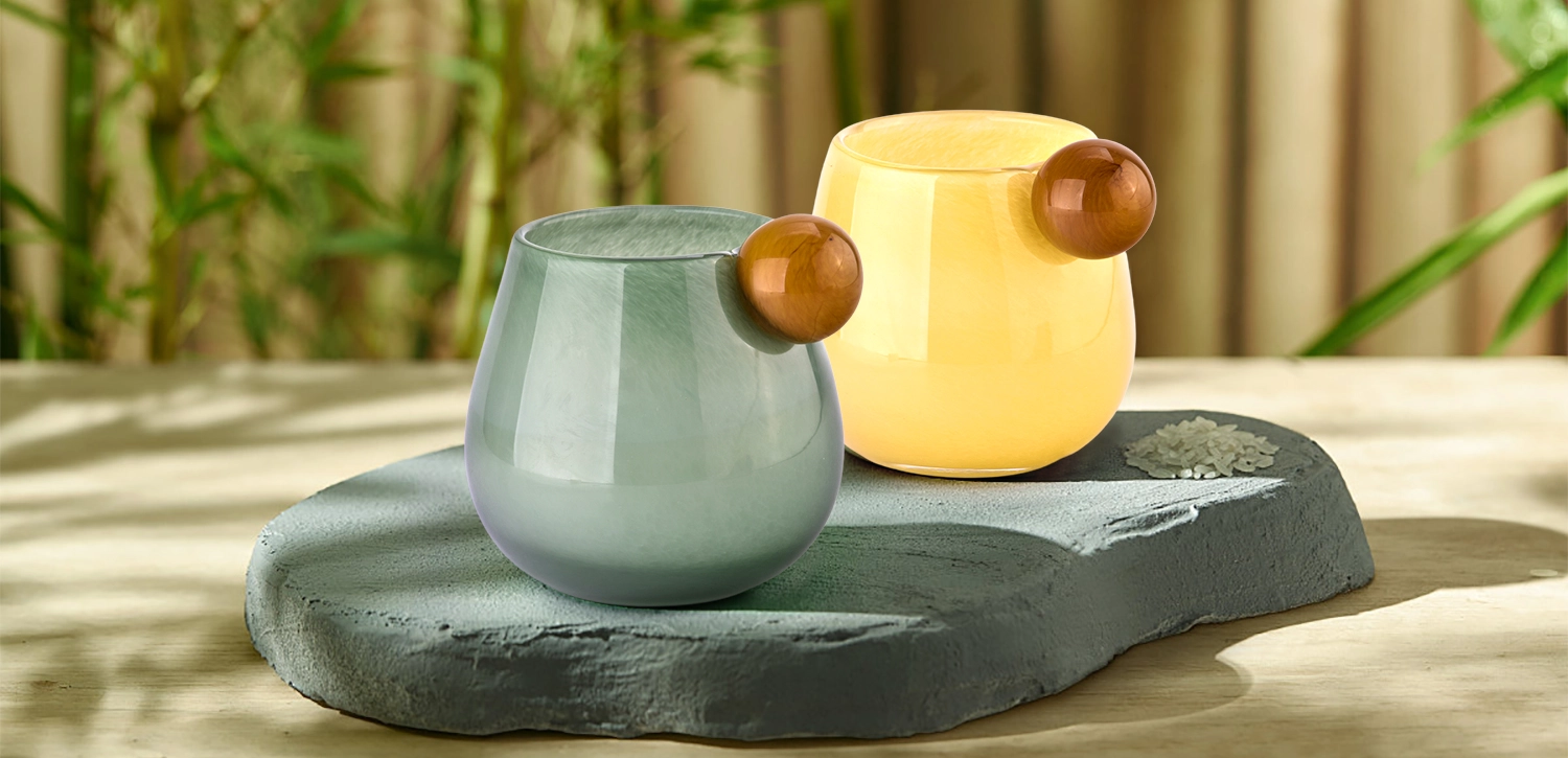 Newly designed home decor green glass candle holder with ball handle