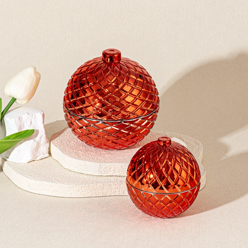 Luxury Custom Christmas Diamond-Pattern Glass Candle Jar with Lid Luxury Custom Christmas Diamond-Pattern Glass Candle Jar with Lid