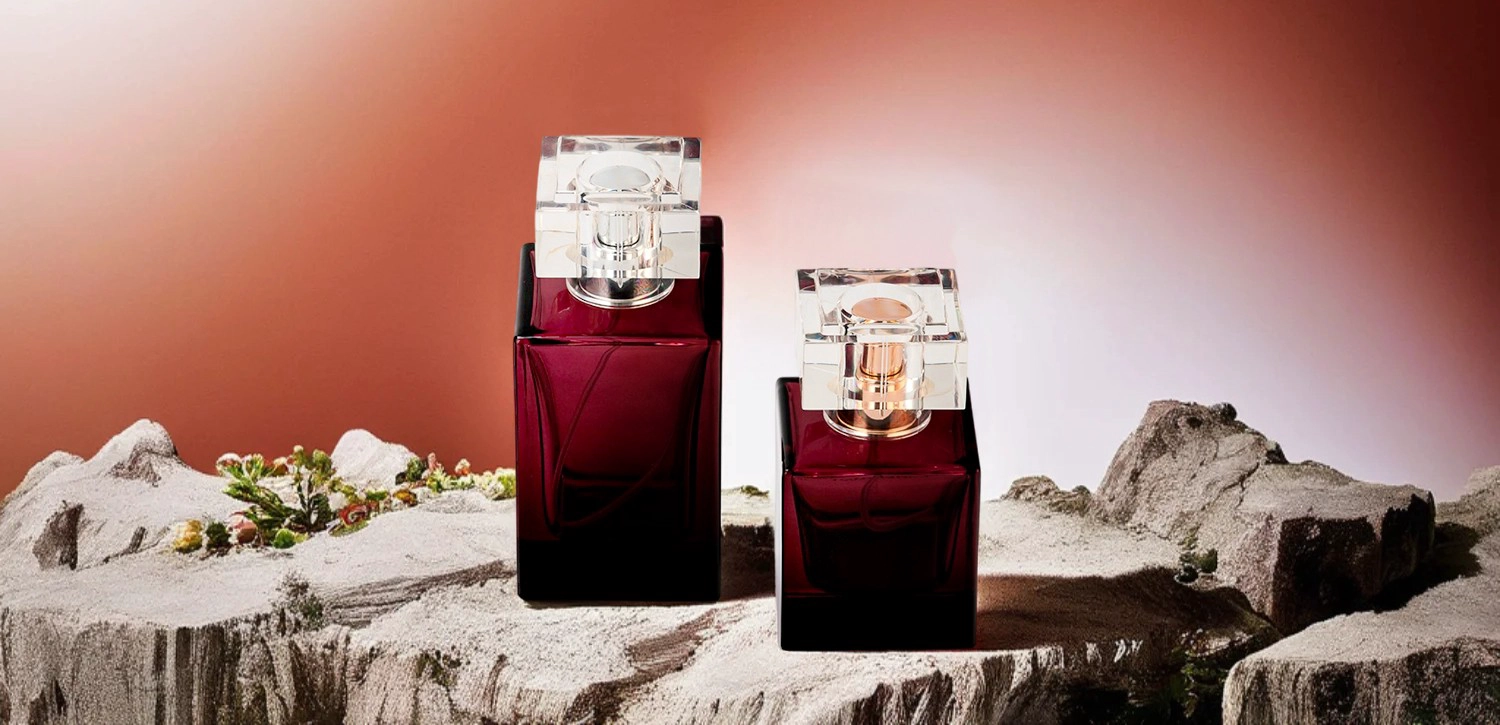 Wholesale red square luxury glass perfume bottles for alcohol