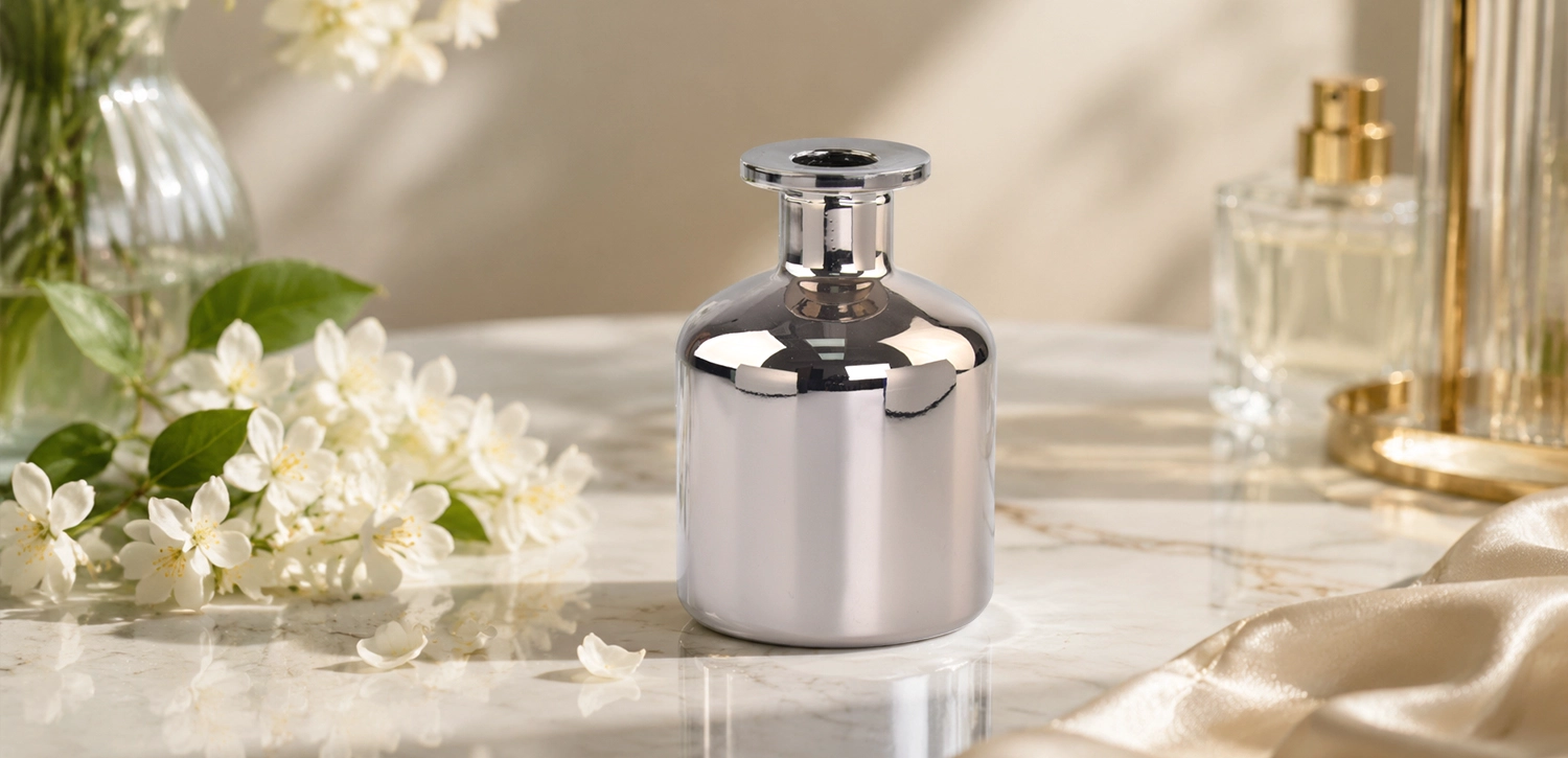  Custom na Silver Reed Diffuser Bottle Premium Glass Fragrance Bottle Supplier