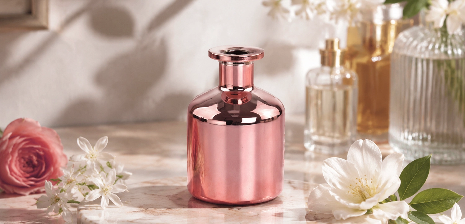  Botella difusora de láminas de oro rosa personalizada, botella de fragancia de vidrio de lujo