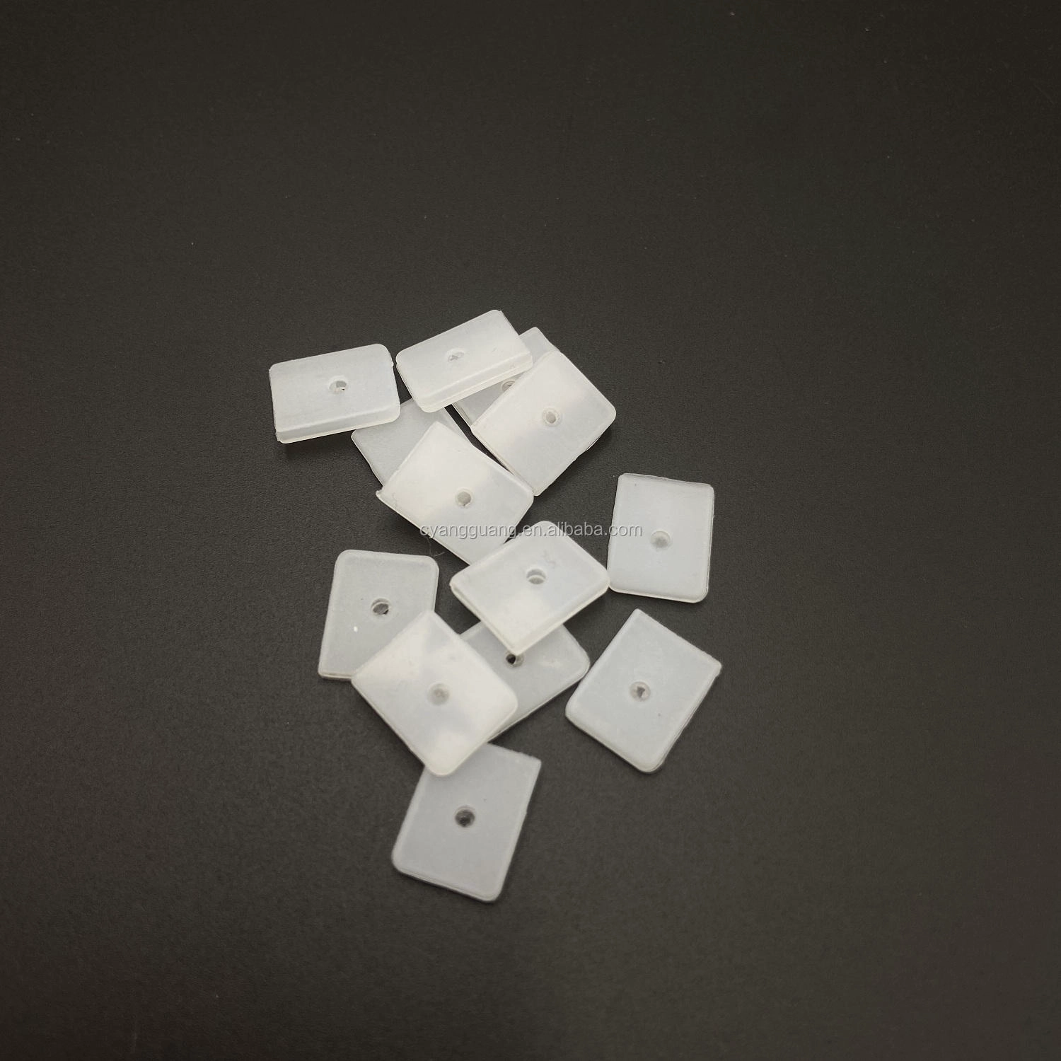 CYG One-Stop-Service Großhandel mit 8-mm-Silikon-Endkappen für Rigilene-Polyester-Boning