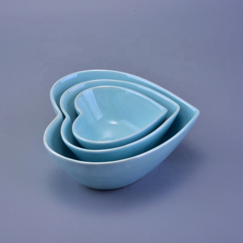 cute design heart shaped ceramic candle jars