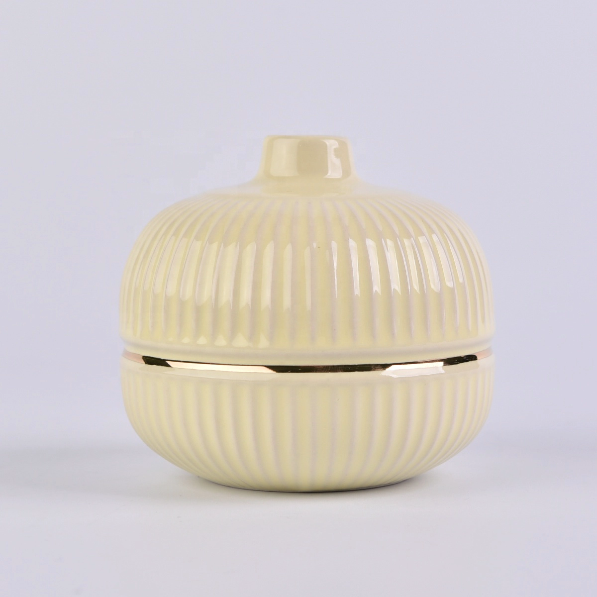 Wholesales air freshener gold ceramic oil aroma empty reed diffuser bottles