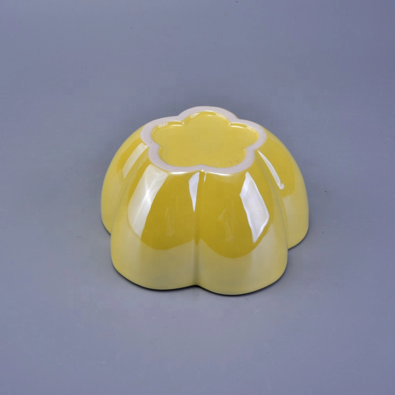 Flower design ceramic candle holders in various sizes