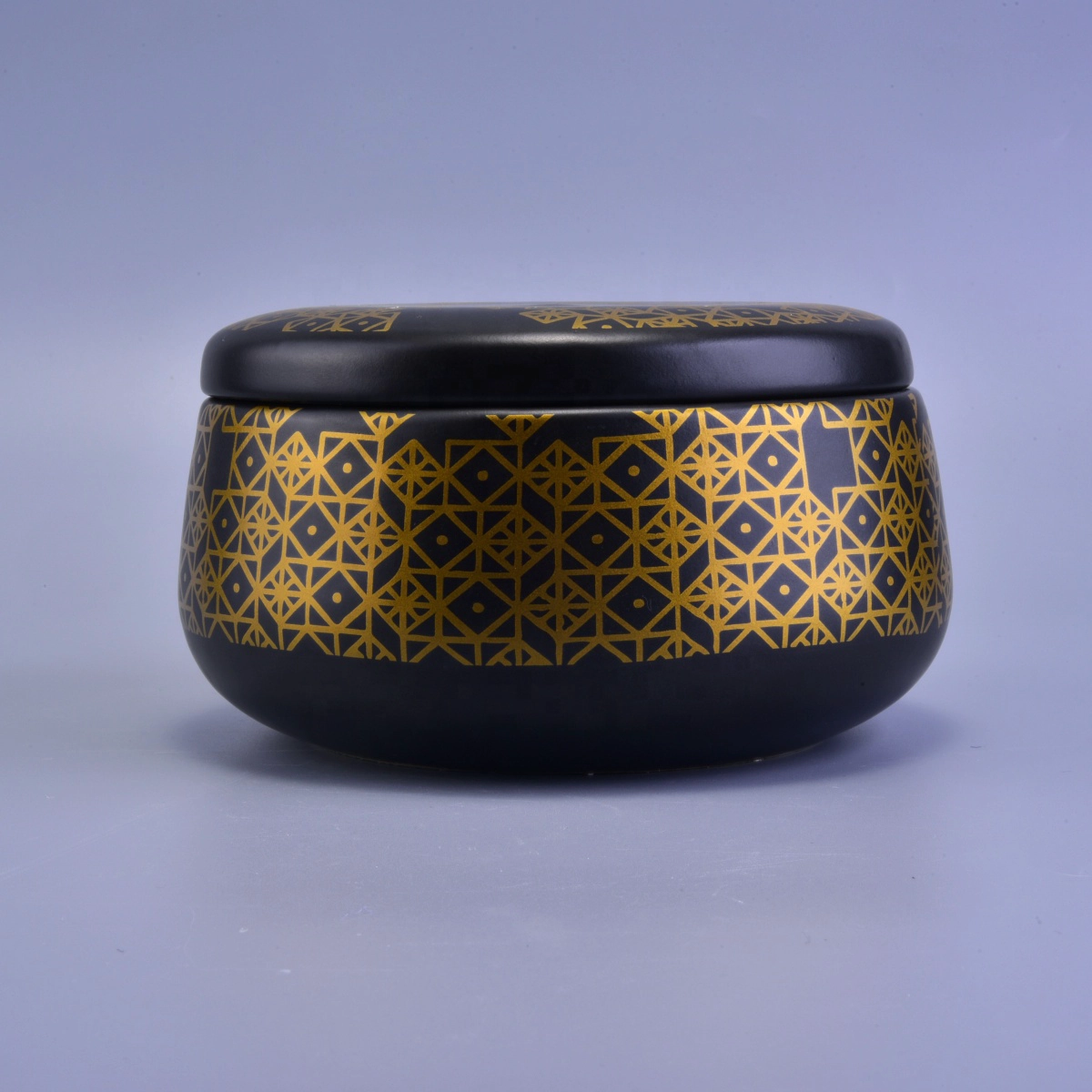 Wholesales round empty black ceramic candle jar with lid