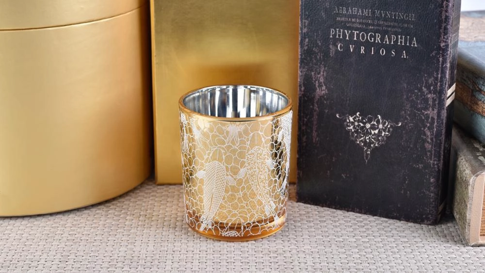 luxury candle jar, gold shiny candle holder with unique 3D printing