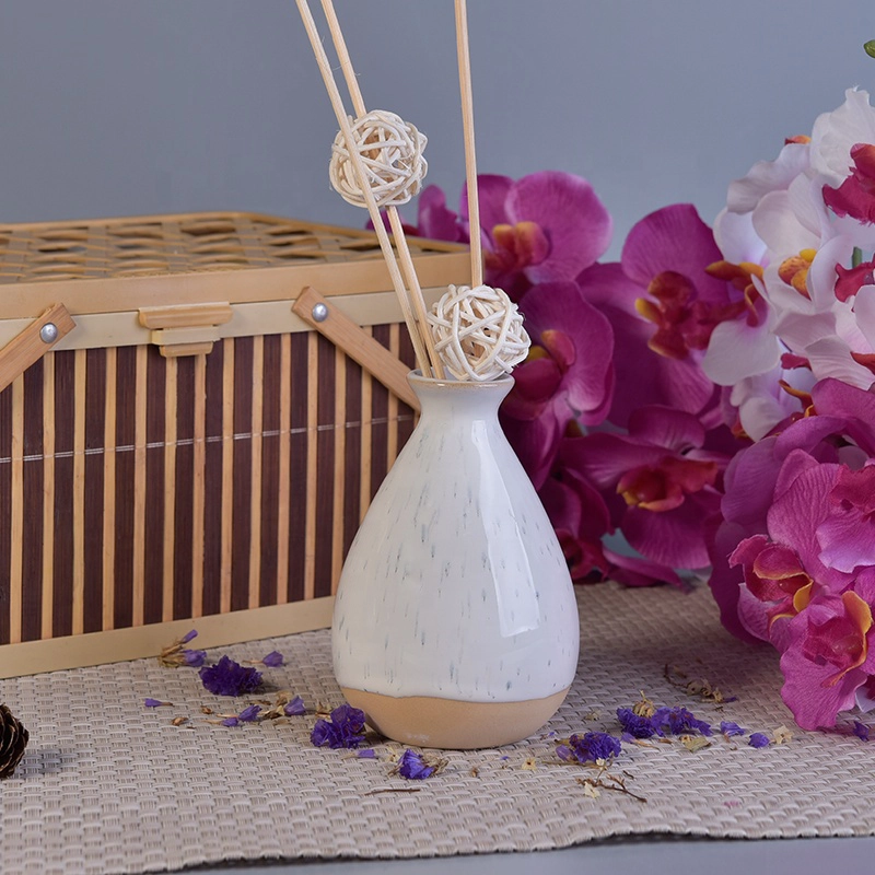 Vintage essential oil Ceramic Reed Diffuser Bottles home decor