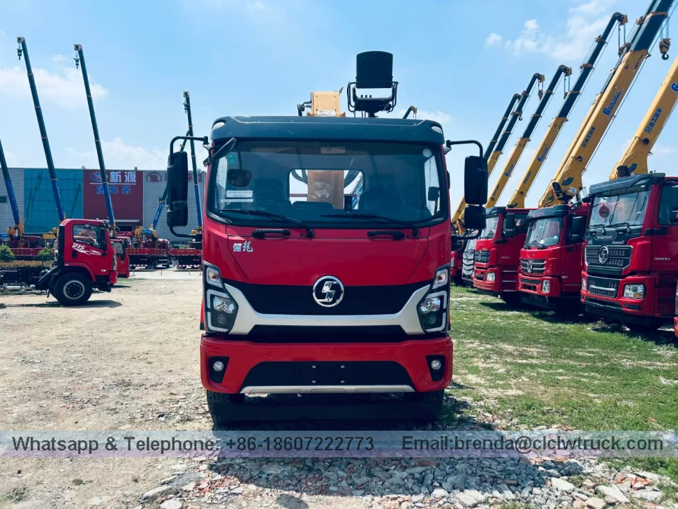 XCQC 8-ton na trak na may crane