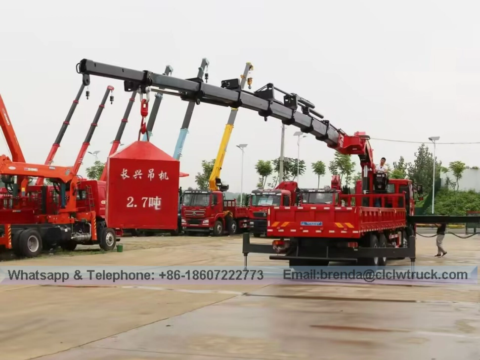Shaanxi Auto Delong 35 ton Folding arm Truck Crane