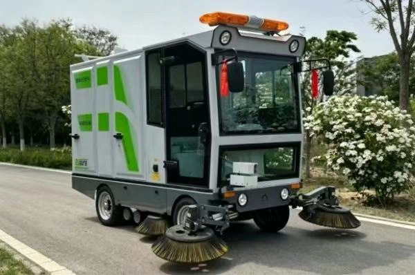 China road sweeper truck factory