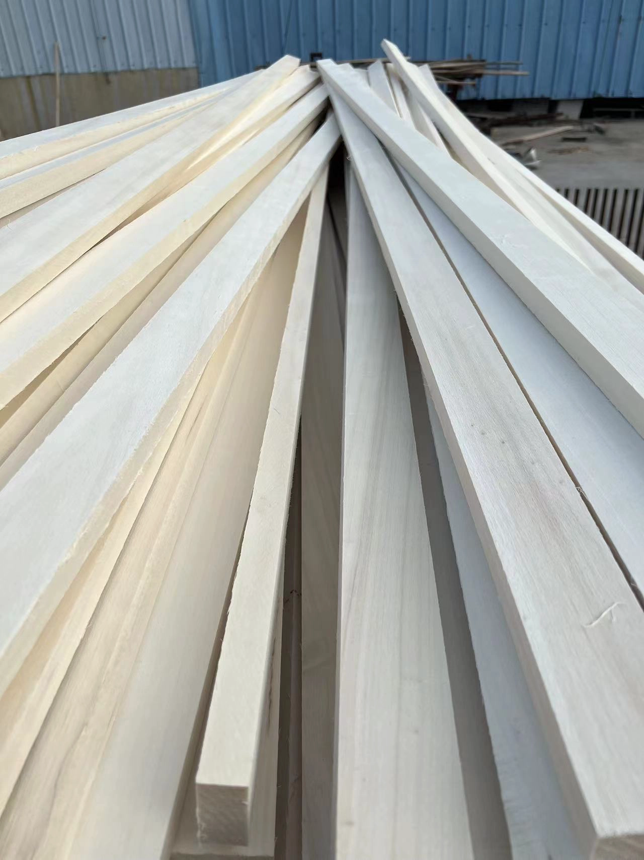 Pinagmulan ng mga direktang pagbebenta ng pabrika - piliin ang aming bleached poplar wood
