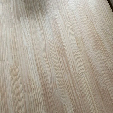 Радиата Борова дъска за свързване на пръсти Ръбово залепен панел Мебелна дъска от масивно дърво