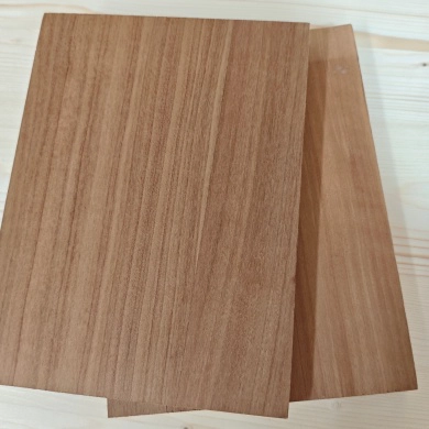 Термо топола клас AA Масивна карбонизирана тополова дървесина 25 мм Карбонизирана тополова дървесина Цени