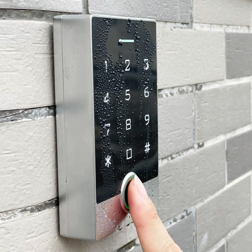 Tuya WIFI กรอบโลหะ 125 Khz/13.56 Mhz RFID สมาร์ทประตูเดียวปุ่มกด IP68 ฟังก์ชั่นกันน้ำ