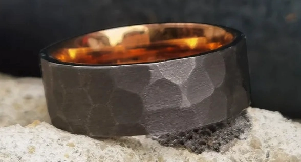 China Men's Tantalum Ring manufacturer
