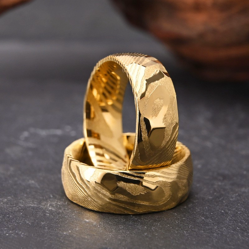 Hand-Forged Curved Damascus Ring for Men - 8mm Width with 18K Gold Finish China Manufacturer