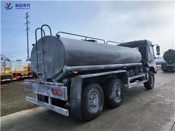 Proveedor de vehículos cisterna de acero inoxidable para camiones rociadores de agua de 10 CBM