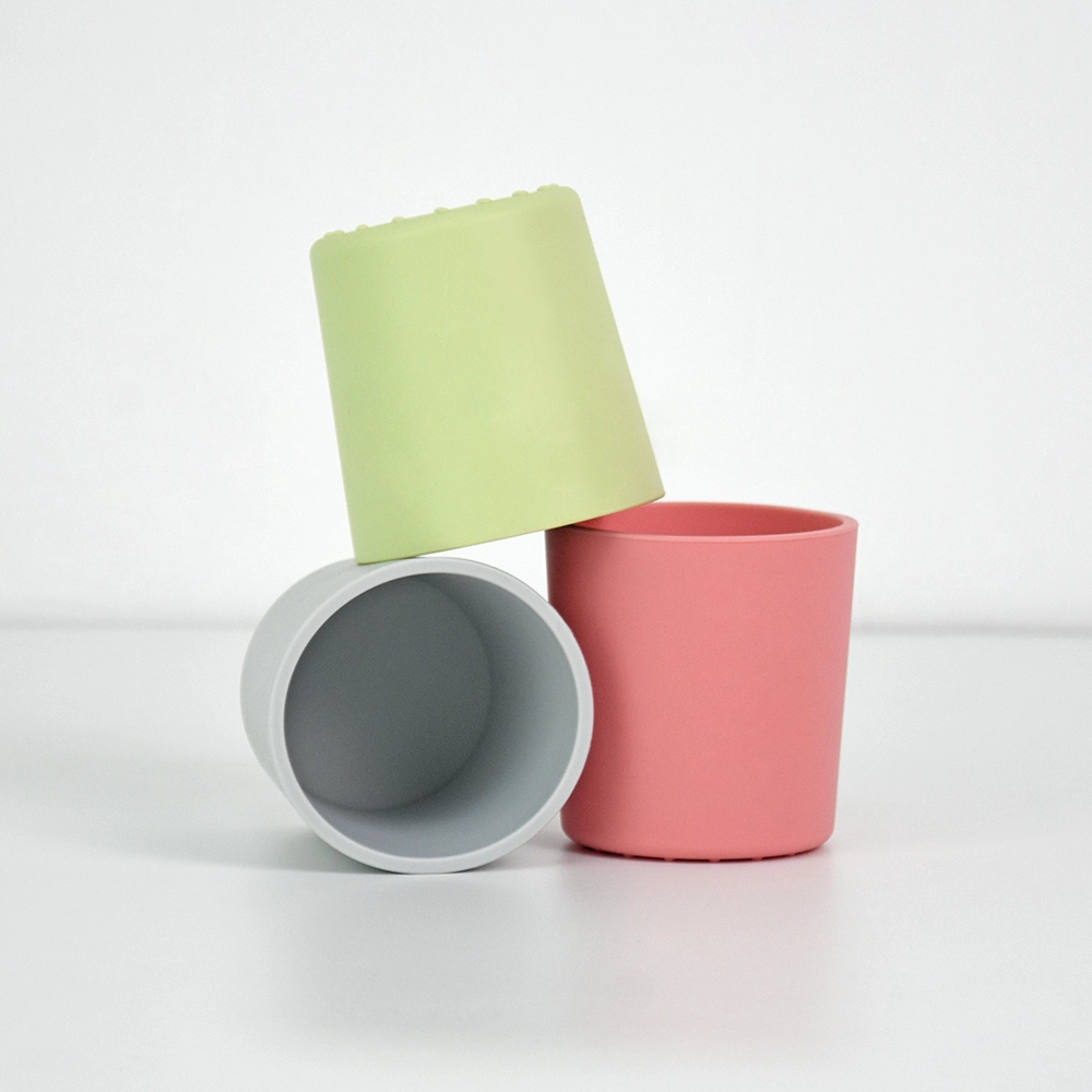 BHD BPA Free Unbreakable Infant Learning Drinking Cup Nonslip Easy to Grip Led Weaning Silicone Tiny Baby Cup