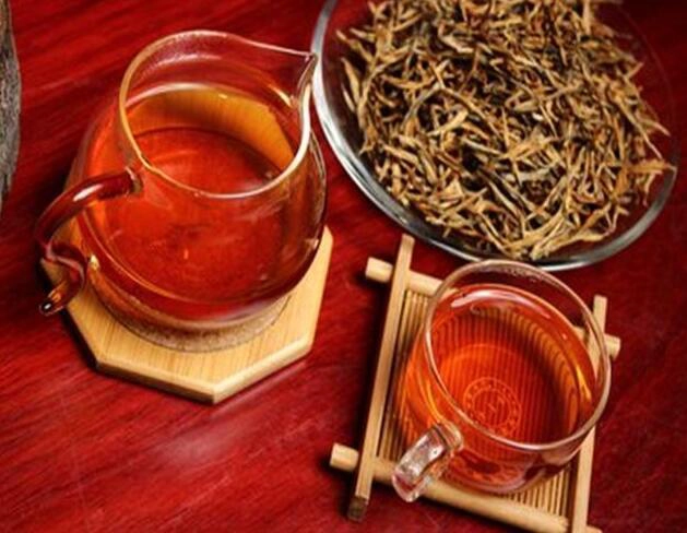 Puer Çay ve Siyah Çay Arasındaki En İyi İçme Süresi Farklıdır