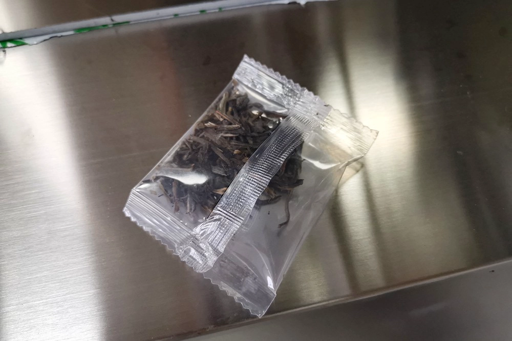 Tea Bag Back Sealer