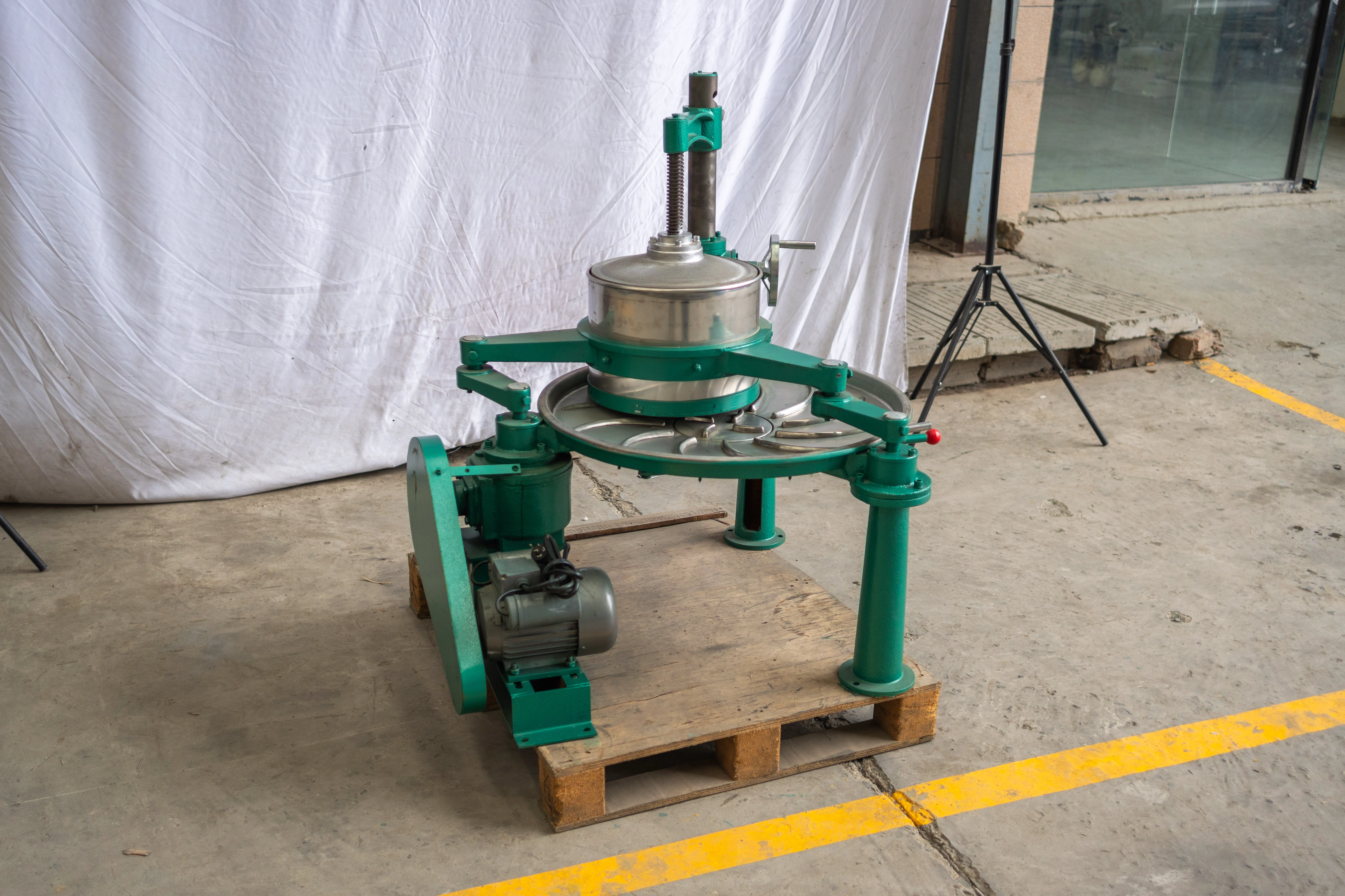 tea roller machine