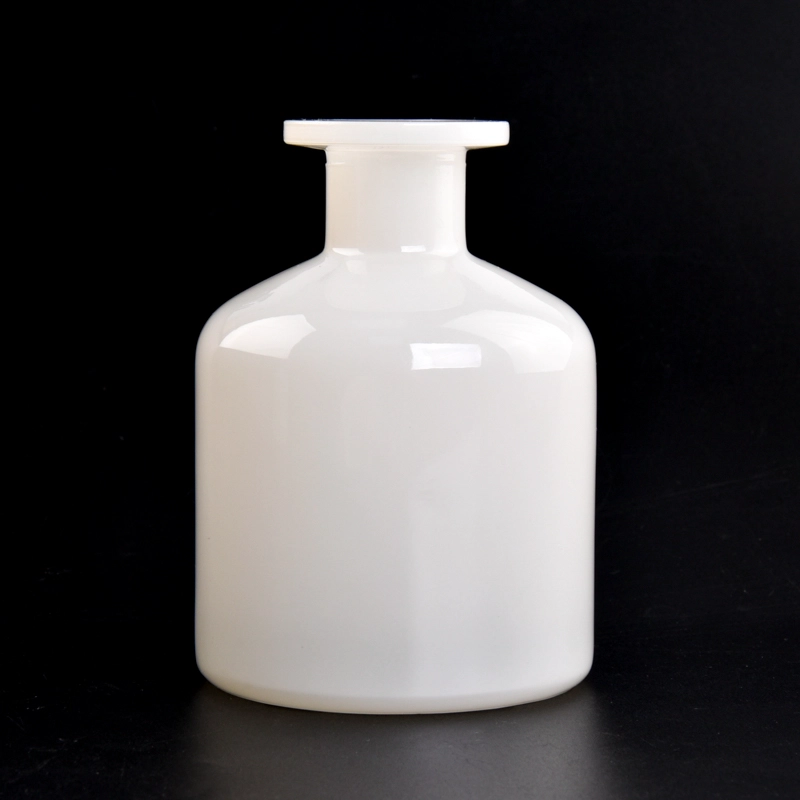 Milk White Glass Diffuser Bottles Customized Color Diffuser Bottles Glass Milk White Glass Diffuser Bottles Customized Color Diffuser Bottles Glass