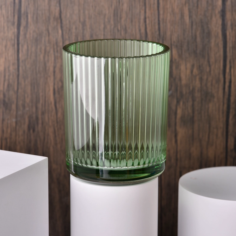 Customized green Glass Candle Vessel 440ml Vertical Glass Candle Jars
