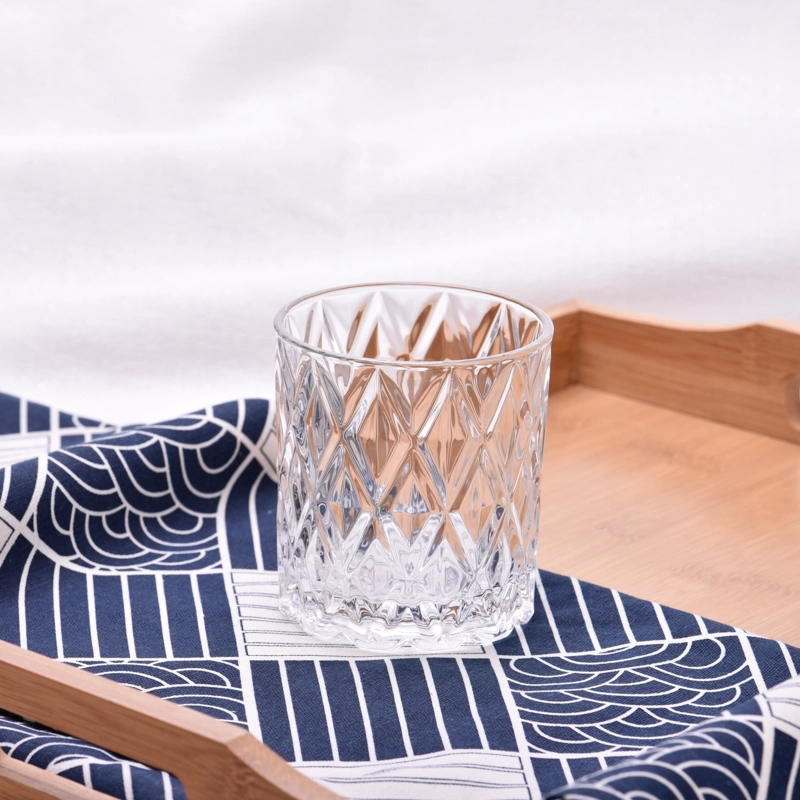Luxury Diamond Pattern Glass Candle Holders 8oz Glass Candle Jars Wholesale Luxury Diamond Pattern Glass Candle Holders 8oz Glass Candle Jars Wholesale