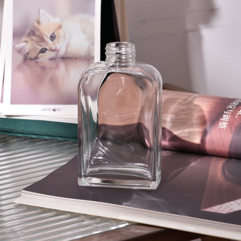 6oz clear glass reed diffuser bottle with home decor