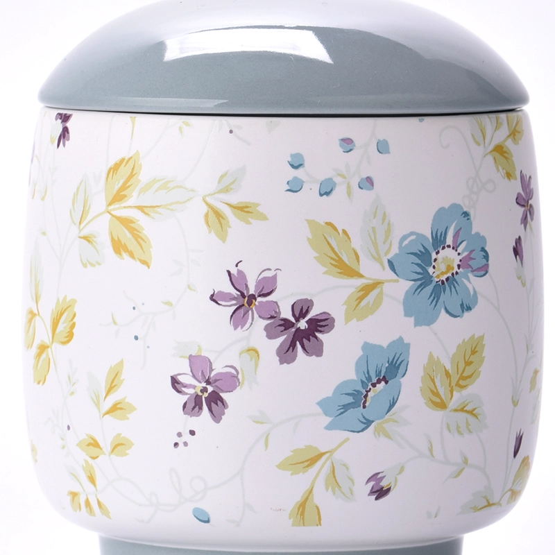 New design ceramic jar for candles with ceramic lid