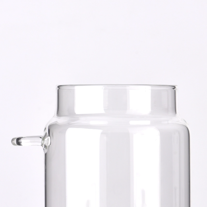 Large capacity clear glass bottle wholesale