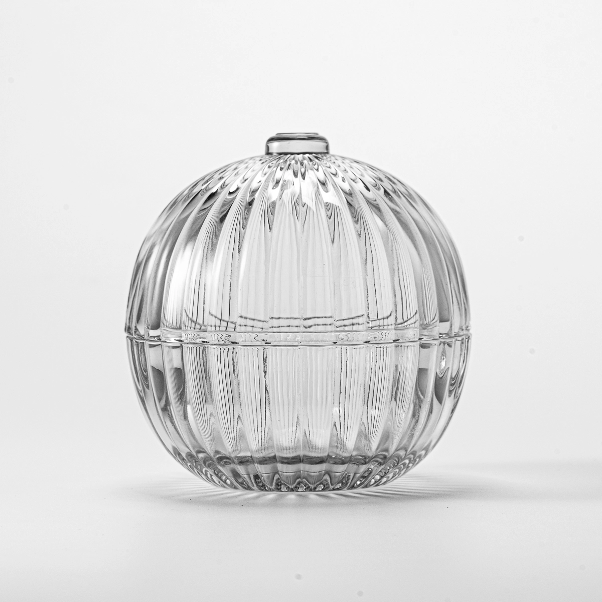 Popular Round Ball Glass Candle Vessels With Lids Glass Candles Wholesale Popular Round Ball Glass Candle Vessels With Lids Glass Candles Wholesale
