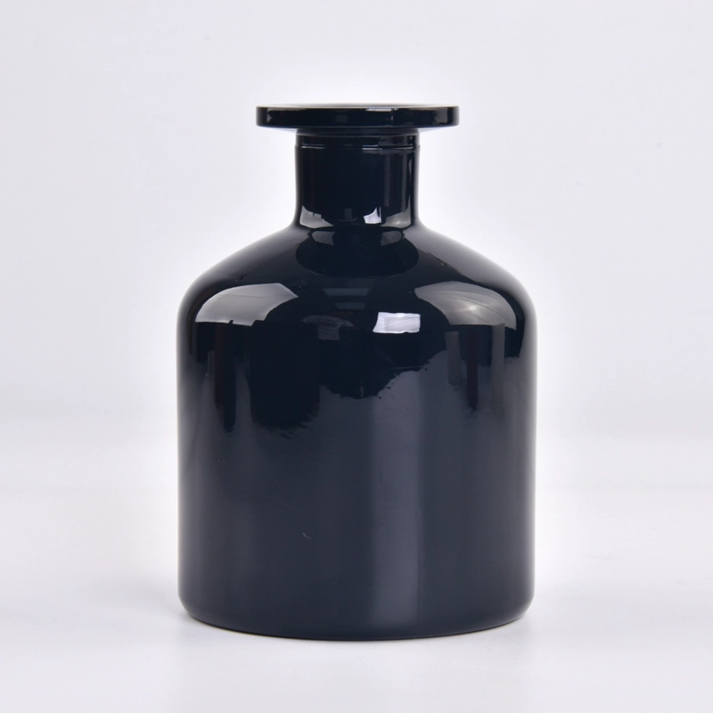 Custom Transparent color Glass Diffuser Bottles Wholesale