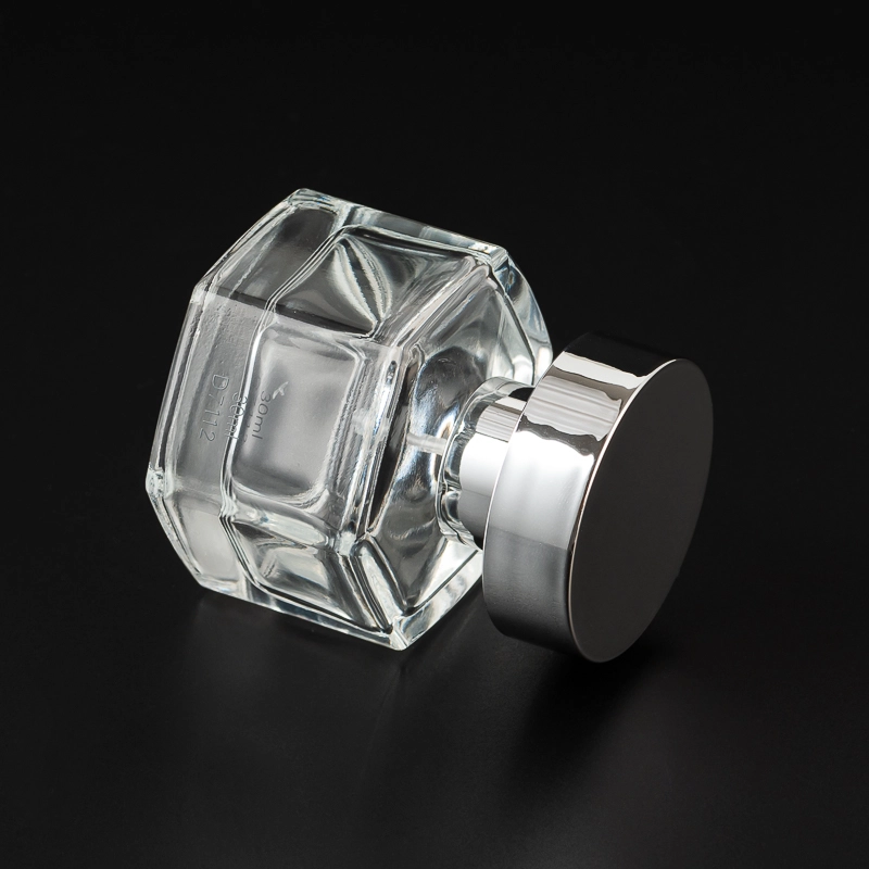 Custom Color Empty Polygonal Glass Perfume Bottles Wholesale Custom Color Empty Polygonal Glass Perfume Bottles Wholesale
